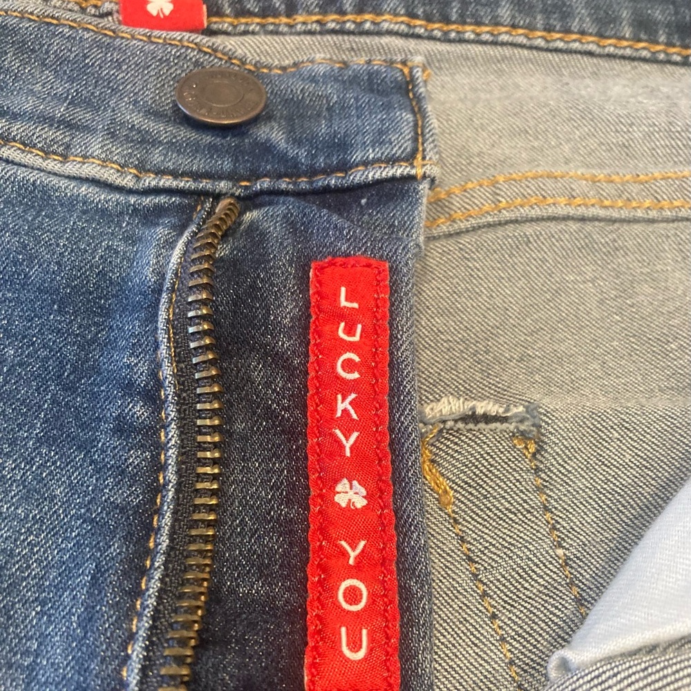 Lucky Brand 410 Men’s Athletic Straight Stretch 32x30 Blue Jeans NWT, $99 MSRP - Picture 7 of 10